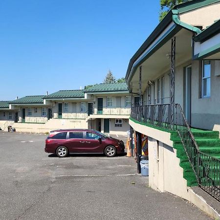 Essence Collection Staten Island Hotel New York Exterior photo